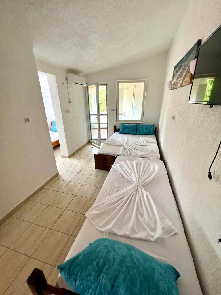 Apartments Vila Fata 乌尔齐尼 外观 照片