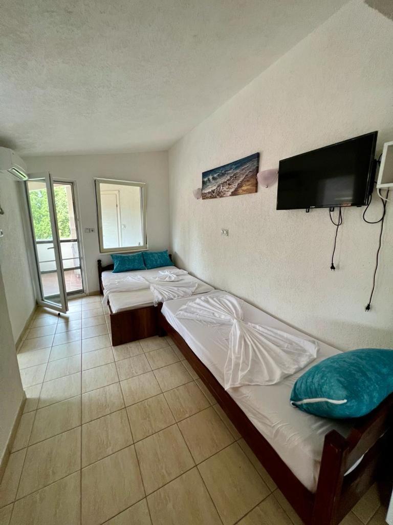 Apartments Vila Fata 乌尔齐尼 外观 照片